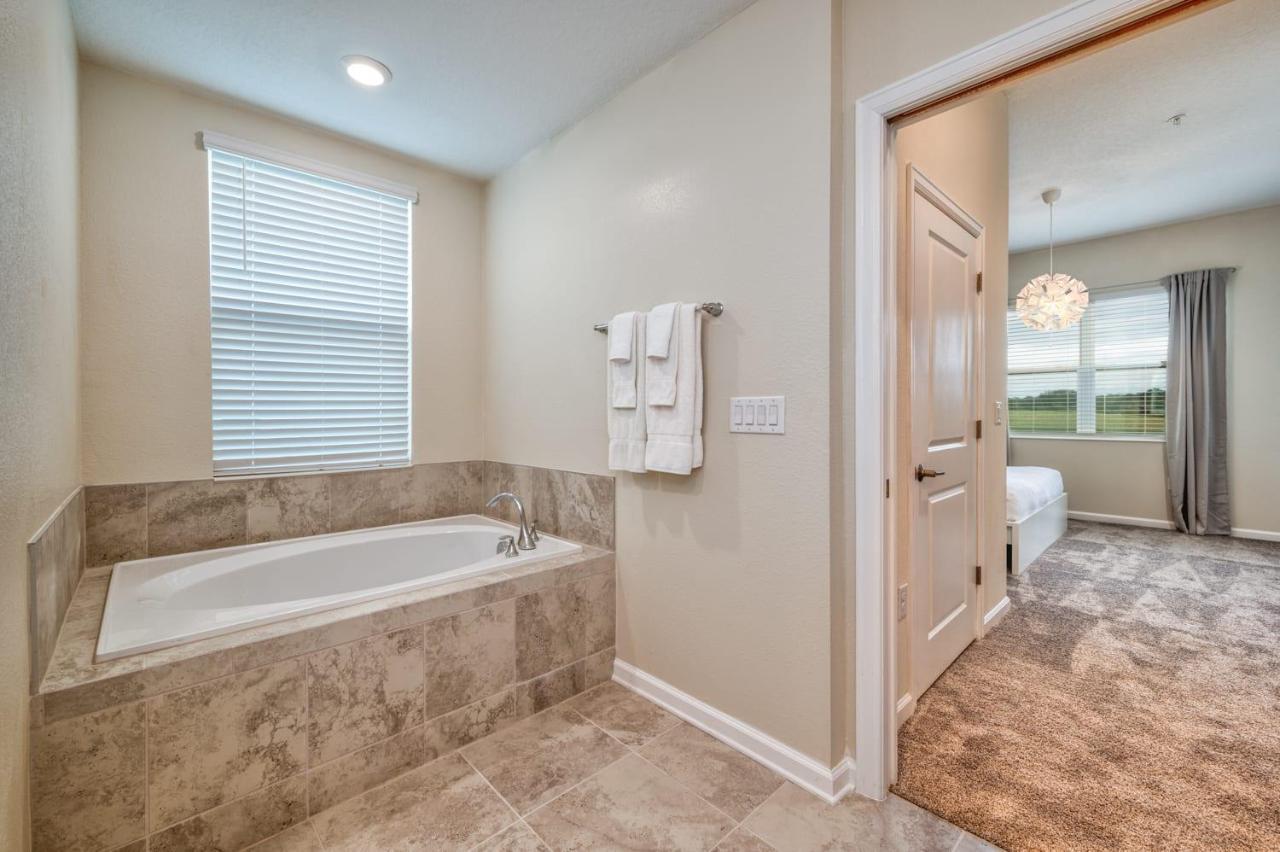 كيسيمي Fantastic Home With Themed Bedroom Near Disney المظهر الخارجي الصورة